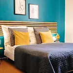 Smichov Mixhause By Wagnerstays Prag
