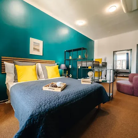 Smichov Mixhause By Wagnerstays Aparthotel 4*