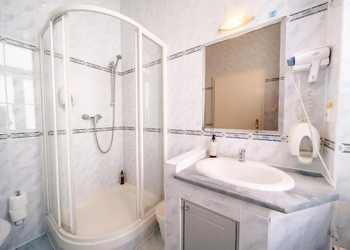 Smichov Mixhause By Wagnerstays 4* Prague